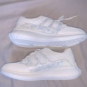 New Chunky White and Silver Reflective Fashion Nova Sneakers | US Women Size 10